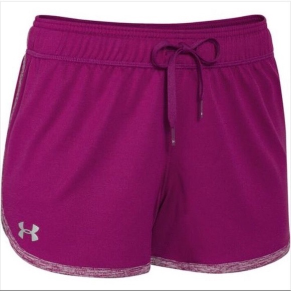 Under Armour Pants - Under Armour Women’s Tech Shorts
